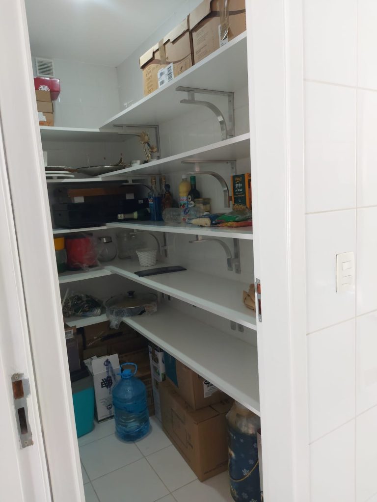 LINDA CASA NO COND: GIARDINI DE MOLANO RECREIO DOS BANDEIRANTES