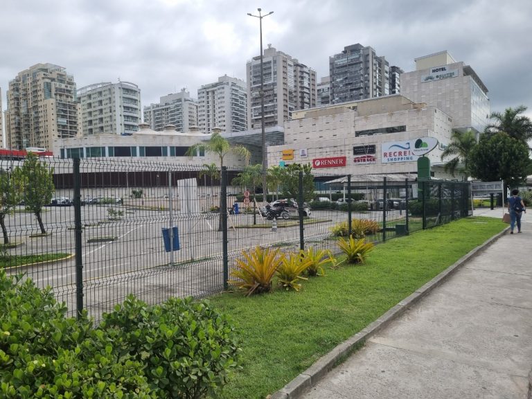 LINDO APARTAMENTO RECREIO DOS BANDEIRANTES